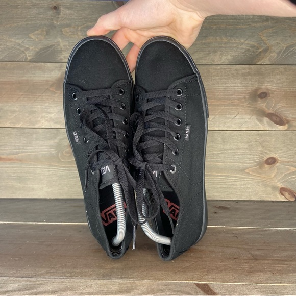 Vans Atwood womens size 9.5 shoes black canvas low top skate sneakers - Picture 6 of 8